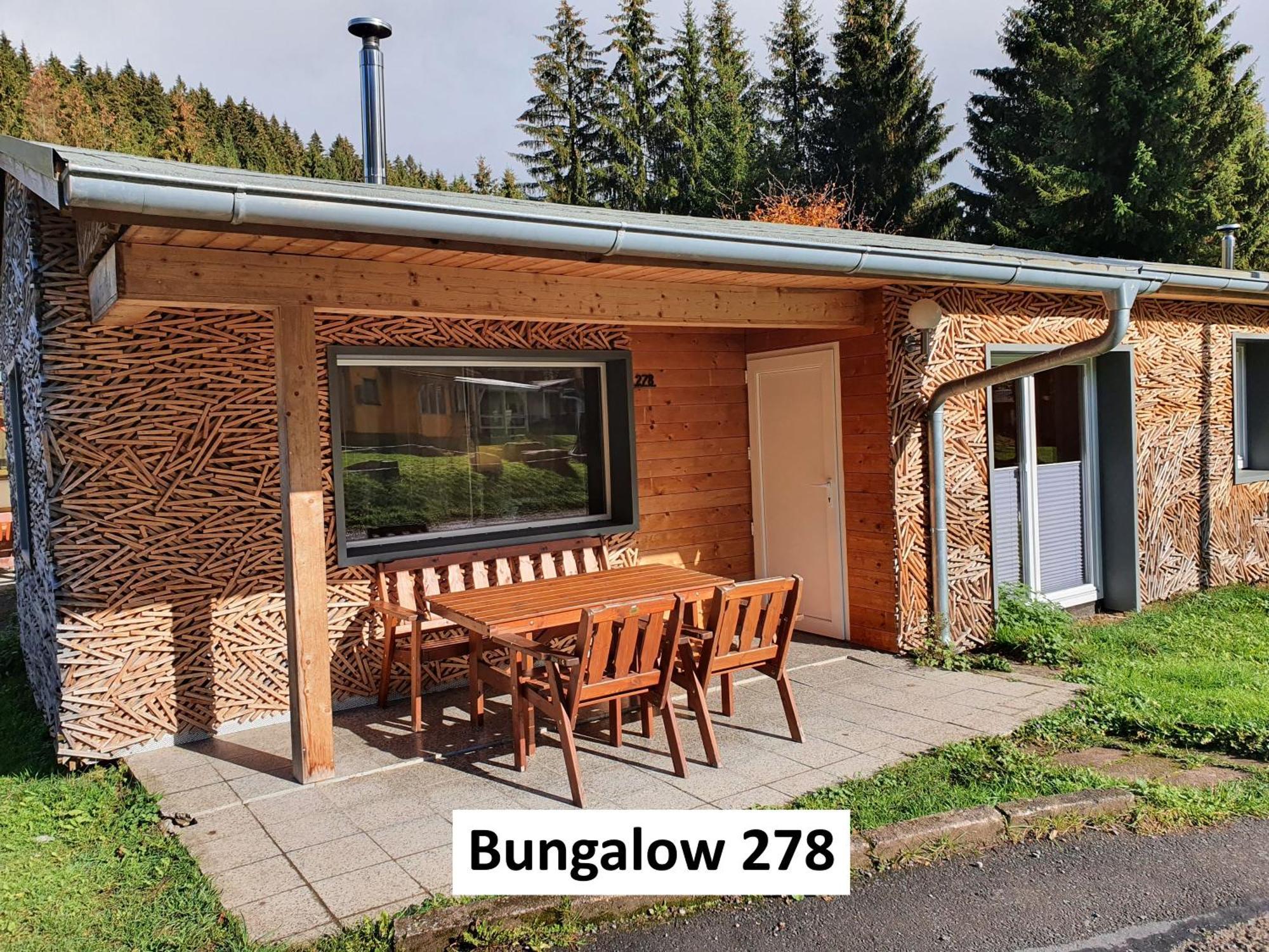 Ferienhaeuser & Bungalows - Naturcamp Meyersgrund Im Thueringer Wald Илменау Екстериор снимка